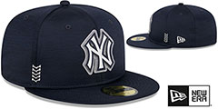 Yankees 2024 ONFIELD CLUBHOUSE Heather Navy Fitted Hat by New Era - 2nd View