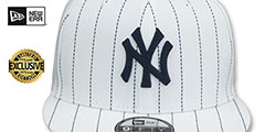 Yankees TEAM-BASIC PINSTRIPE SNAPBACK White-Navy Hat by New Era - 2nd View