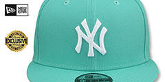 Yankees TEAM-BASIC SNAPBACK Mint-White Hat by New Era - 2nd View