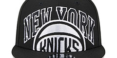 Knicks 2023 TIP OFF SNAPBACK Black-White Hat by New Era - 3rd View