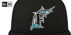 Marlins METALLIC LOGO SIDE-PATCH Black Fitted Hat by New Era - 3rd View