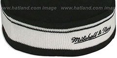 Nets XL-LOGO BEANIE Black by Mitchell and Ness - 3rd View