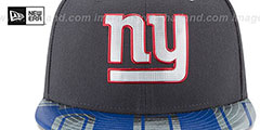 NY Giants 2017 SPOTLIGHT Charcoal Fitted Hat by New Era - 3rd View