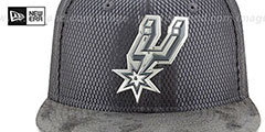 Spurs 2017 NBA ONCOURT SNAPBACK Charcoal Hat by New Era - 3rd View