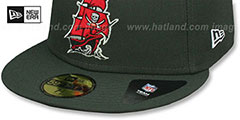 Buccaneers NFL SHIP TEAM-BASIC Grey Fitted Hat by New Era - 4th View