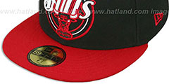 Bulls CIRCLE-CLOSER Black-Red Fitted Hat by New Era - 4th View