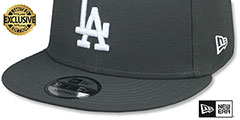 Dodgers TEAM-BASIC SNAPBACK Charcoal-White Hat by New Era - 4th View