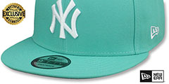 Dodgers TEAM-BASIC SNAPBACK Mint-White Hat by New Era - 4th View