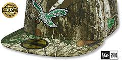 Eagles NFL THROWBACK TEAM-BASIC Realtree Camo Fitted Hat by New Era - 4th View