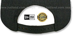 Raiders SCRIPT TEAM-BASIC SNAPBACK Heather Black Hat by New Era - 4th View