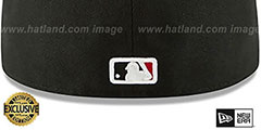 Reds  ALTERNATE BLACKDANA BOTTOM Fitted Hat by New Era - 4th View