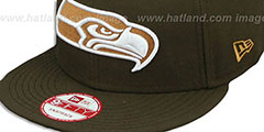 Seahawks TEAM-BASIC SNAPBACK Brown-Wheat Hat by New Era - 4th View