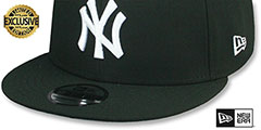 Yankees TEAM-BASIC SNAPBACK Black-White Hat by New Era - 4th View