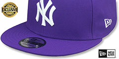 Yankees TEAM-BASIC SNAPBACK Purple-White Hat by New Era - 4th View