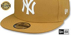 Yankees TEAM-BASIC SNAPBACK Tan-White Hat by New Era - 4th View