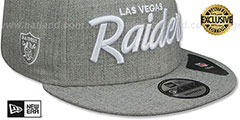 Raiders SCRIPT TEAM-BASIC SNAPBACK Heather Light Grey Hat by New Era - 5th View